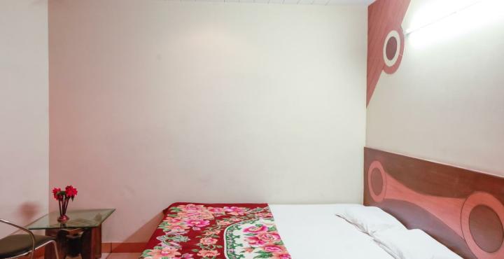 Hotel Fabexpress Alpine Agra  Zewnętrze zdjęcie