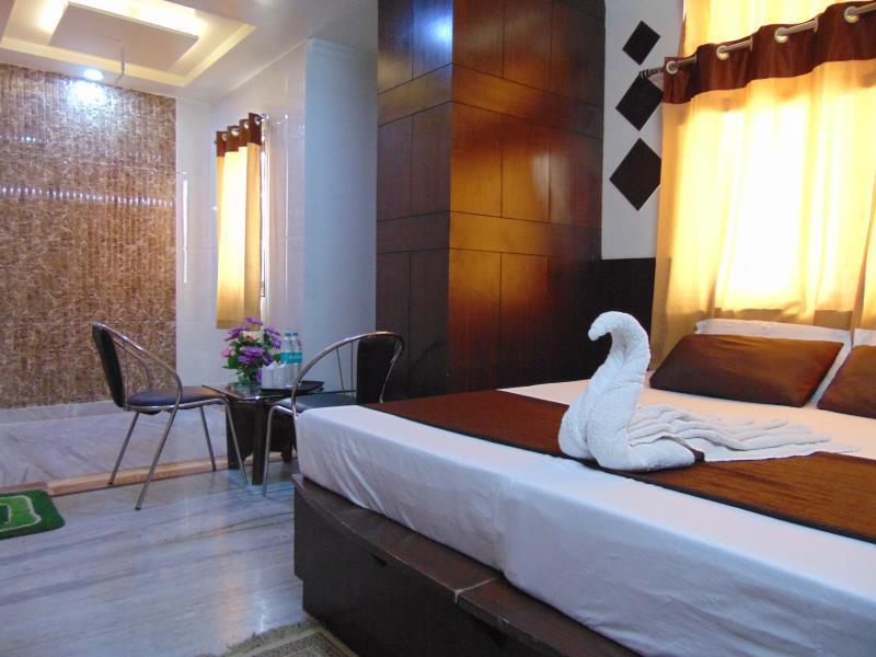 Hotel Fabexpress Alpine Agra  Zewnętrze zdjęcie