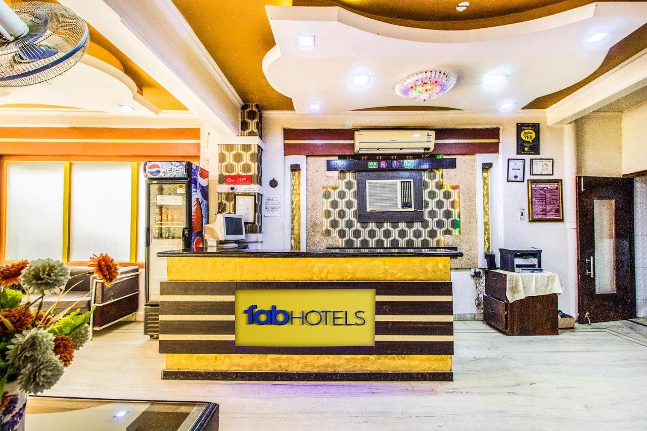 Hotel Fabexpress Alpine Agra  Zewnętrze zdjęcie